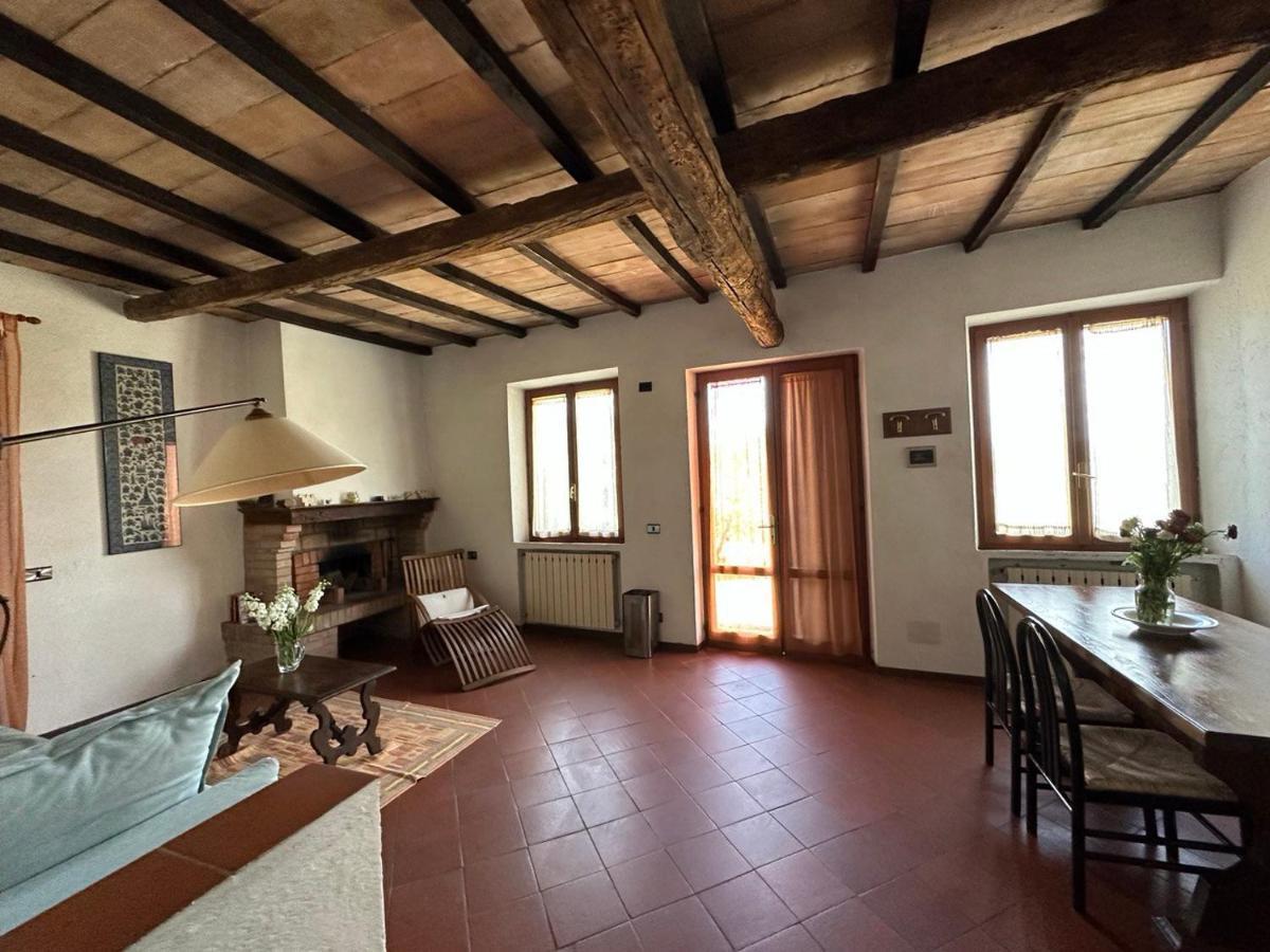L'Aiolina Apartment Vagliagli Екстериор снимка