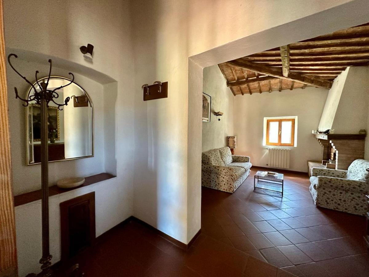L'Aiolina Apartment Vagliagli Екстериор снимка