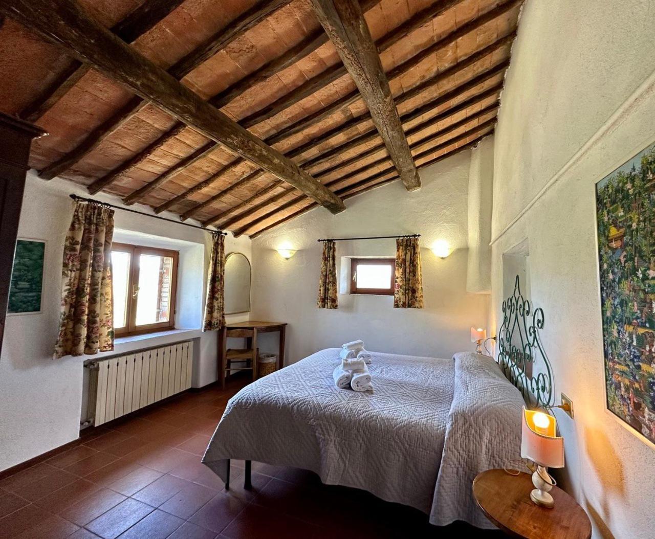 L'Aiolina Apartment Vagliagli Екстериор снимка